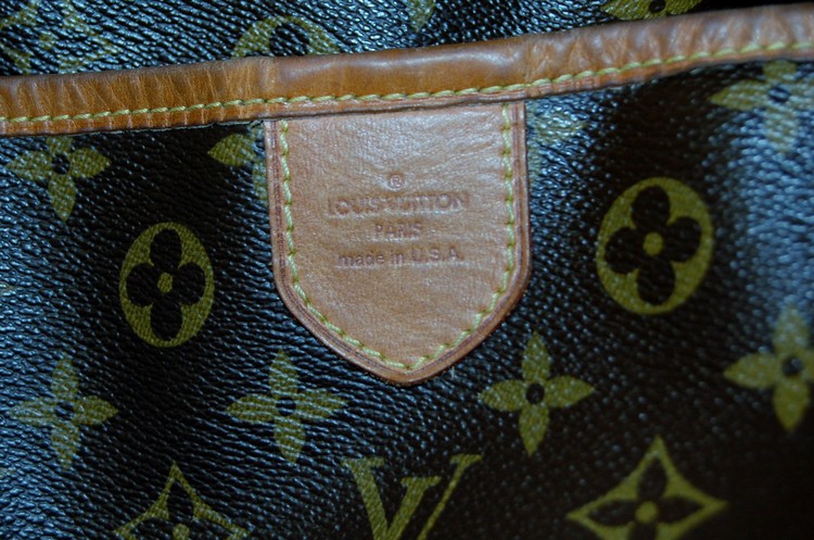 Louis Vuitton Mon Monogram Service