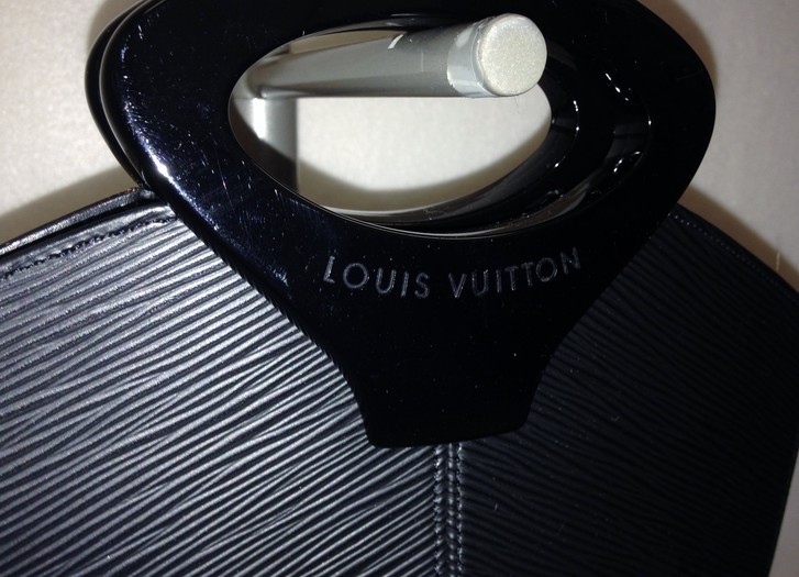 Pre Loved Louis Vuitton Epi Noctambule – Bluefly