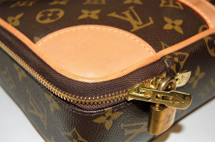 Louis Vuitton Cupertino Monogram Briefcase Attache Auction