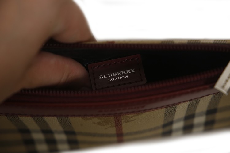Burberry Beauty Pouch for Women - Red