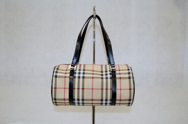 Burberry Lola Barrel Nova Check Bag