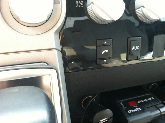 Rostra Bluetooth Installed in a Toyota Tundra
