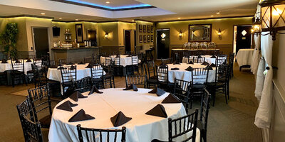 Lilly Flanagan's Pub