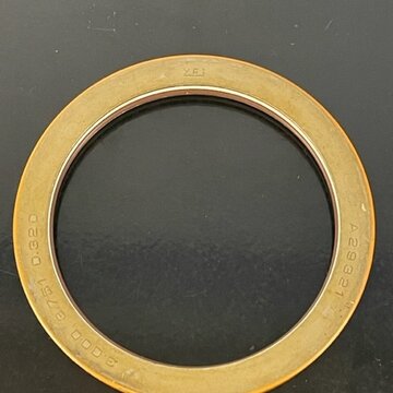 Low-Drag Grand National Hub Seal