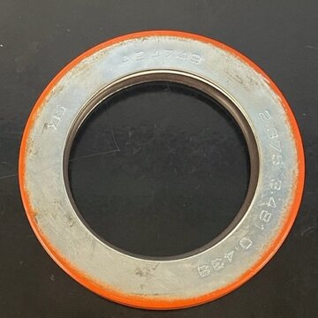 Low-Drag 3/4 Ton Wide 5 Hub Seal