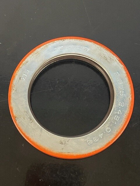 Low-Drag 3/4 Ton Wide 5 Hub Seal